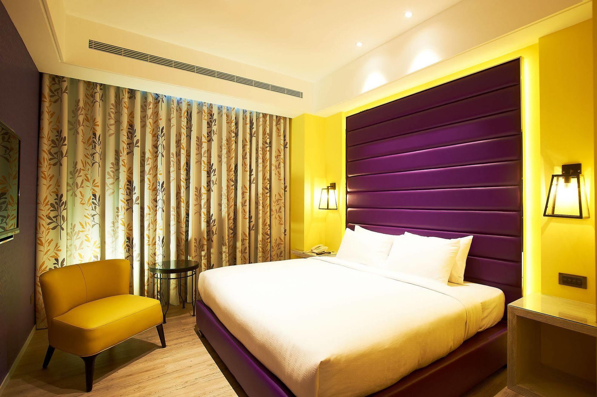 Royal Group Hotel Bo Ai Branch Καοσιούνγκ Εξωτερικό φωτογραφία