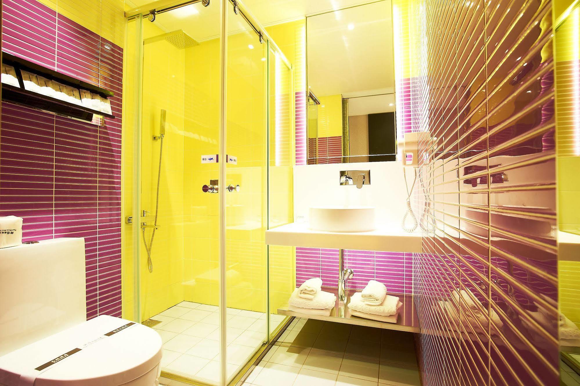 Royal Group Hotel Bo Ai Branch Καοσιούνγκ Εξωτερικό φωτογραφία
