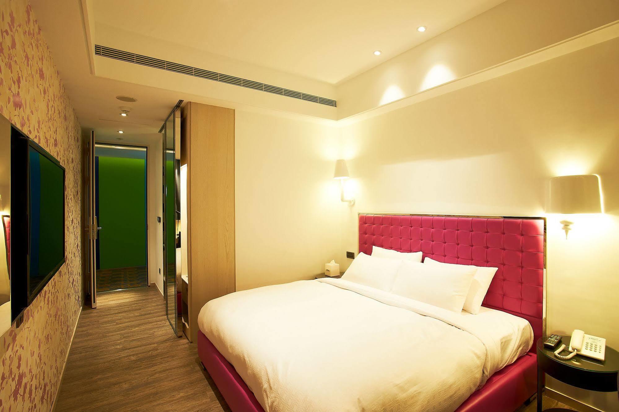 Royal Group Hotel Bo Ai Branch Καοσιούνγκ Εξωτερικό φωτογραφία