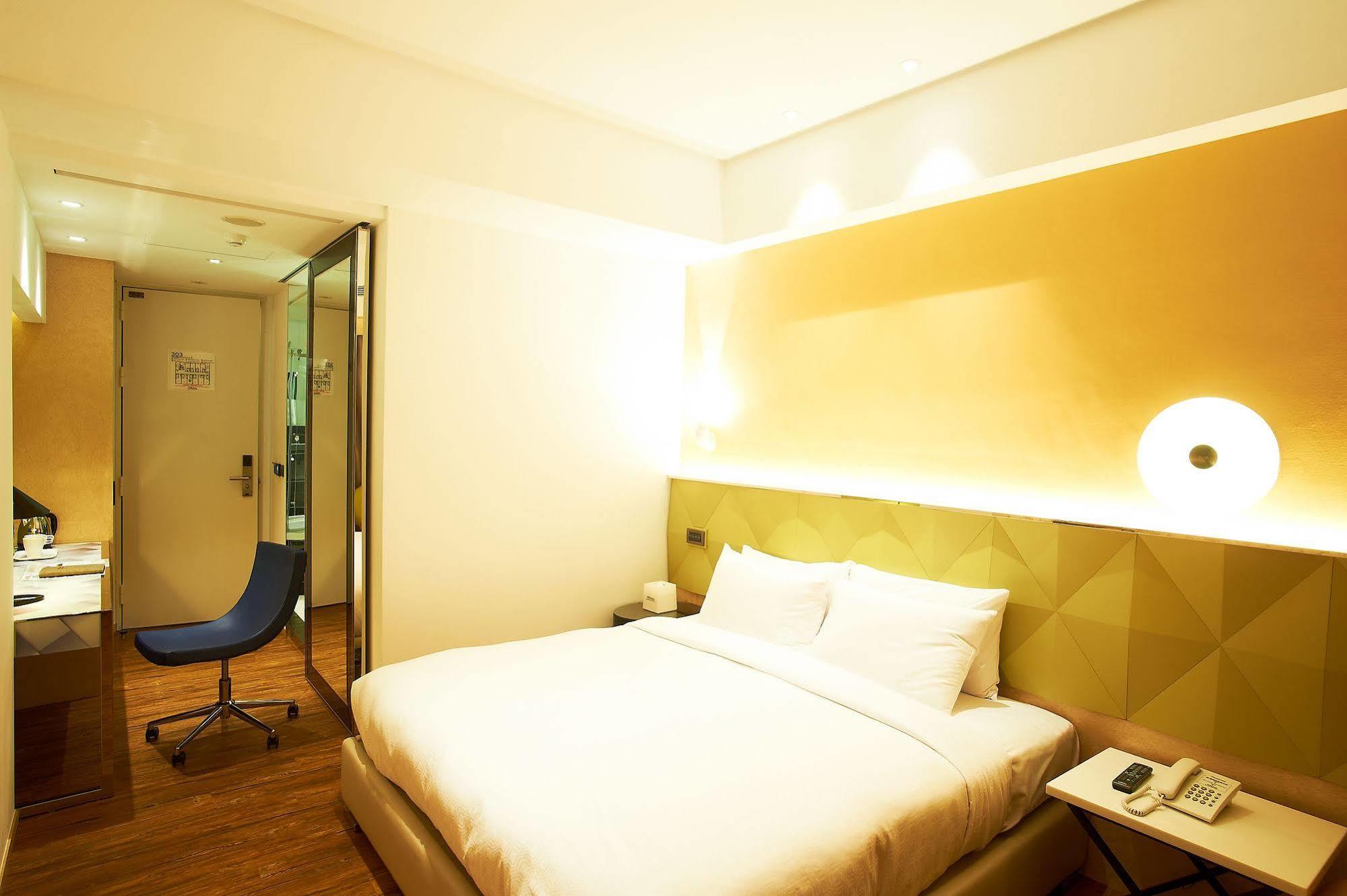 Royal Group Hotel Bo Ai Branch Καοσιούνγκ Εξωτερικό φωτογραφία