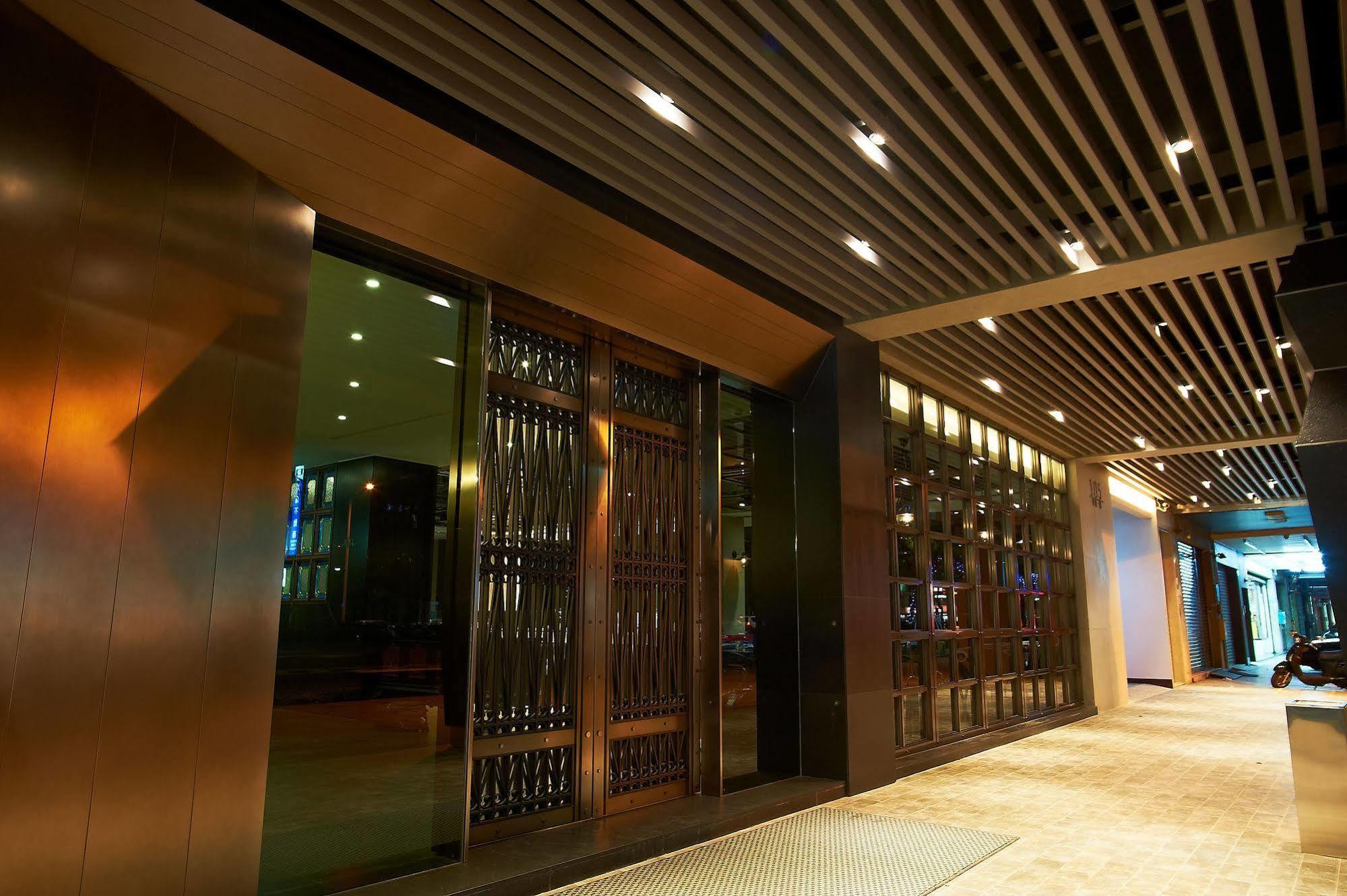 Royal Group Hotel Bo Ai Branch Καοσιούνγκ Εξωτερικό φωτογραφία