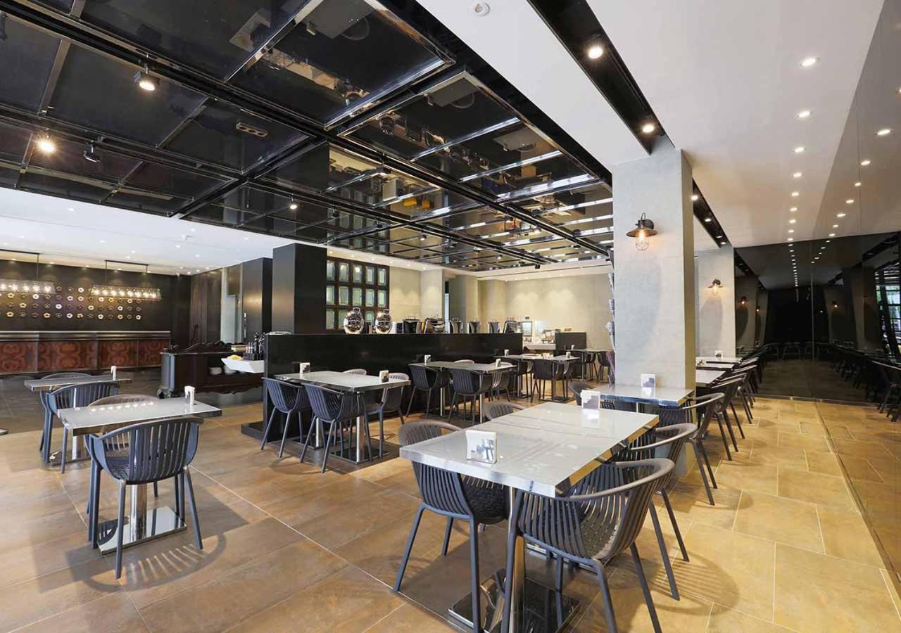 Royal Group Hotel Bo Ai Branch Καοσιούνγκ Εξωτερικό φωτογραφία